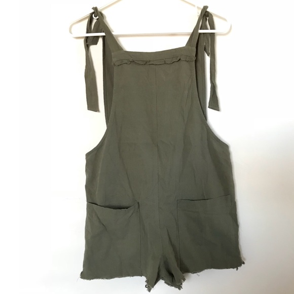 LF Pants - LF Tie Romper